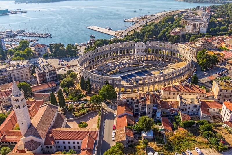 Pula - boarding port