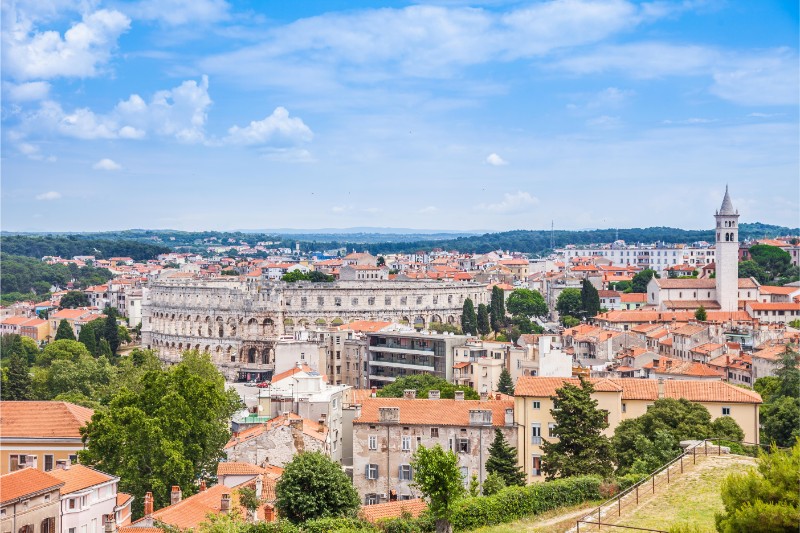 Pula - boarding port