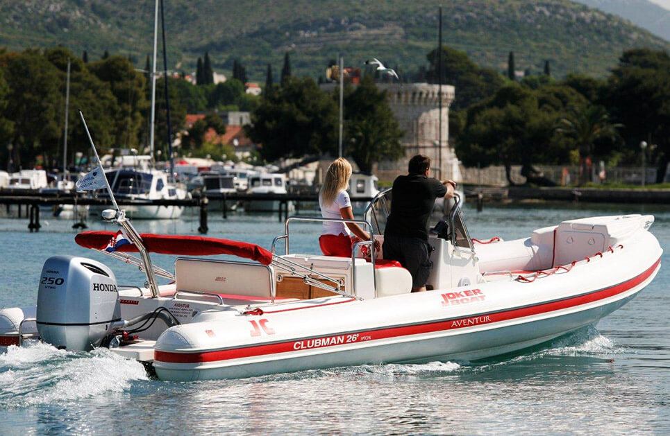 Split/Trogir – Šolta - Drvenik - boat tour