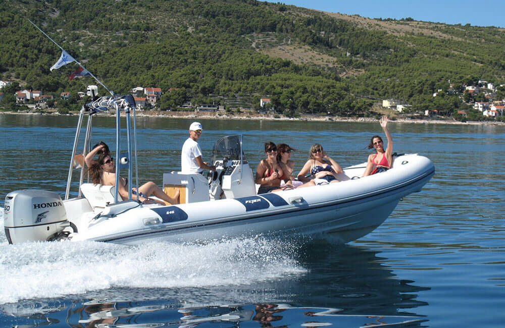 Split/Trogir – Komiža - Vis - boat tour